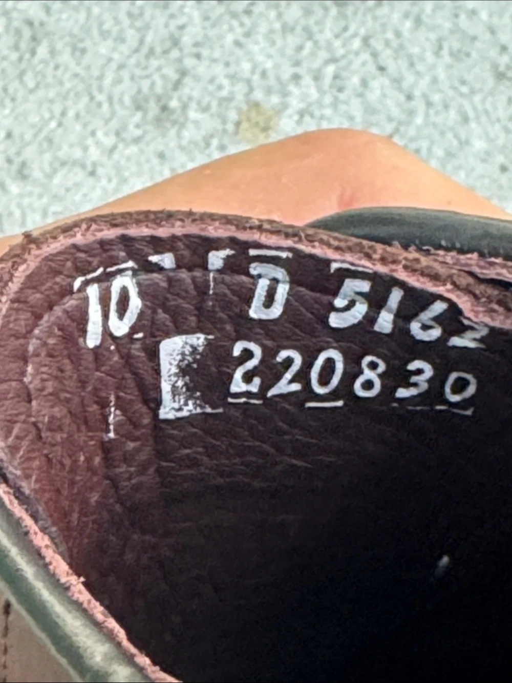 LIKE NEW Allen Edmonds McTavish Brown Leather Wingtip Brogues 10D